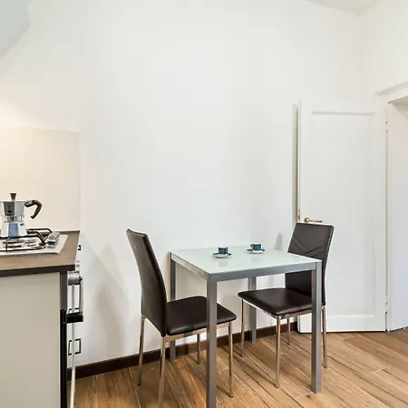 Guesthost - Del Remer - 5mins From San Marco Sq Apartmán *