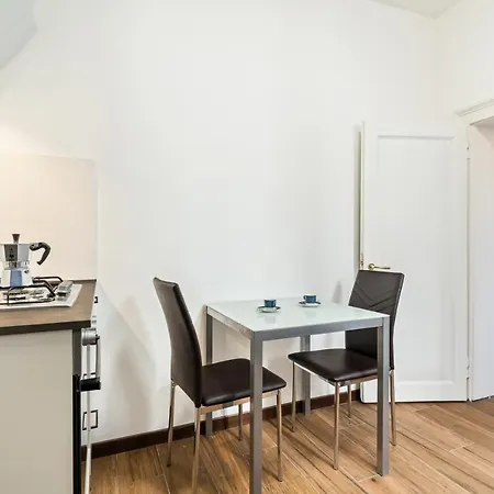 Guesthost - Del Remer - 5mins From San Marco Sq Apartmán *