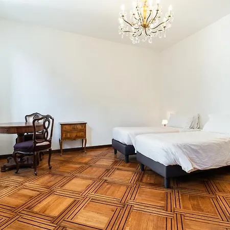 Guesthost - Del Remer - 5mins From San Marco Sq