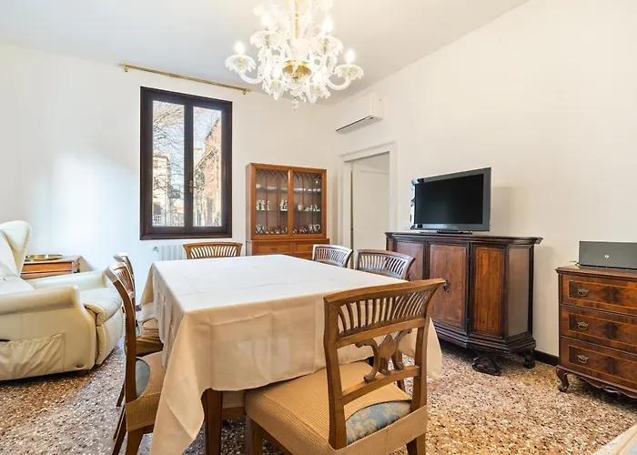 Διαμέρισμα Del Remer - 5mins From San Marco Sq *